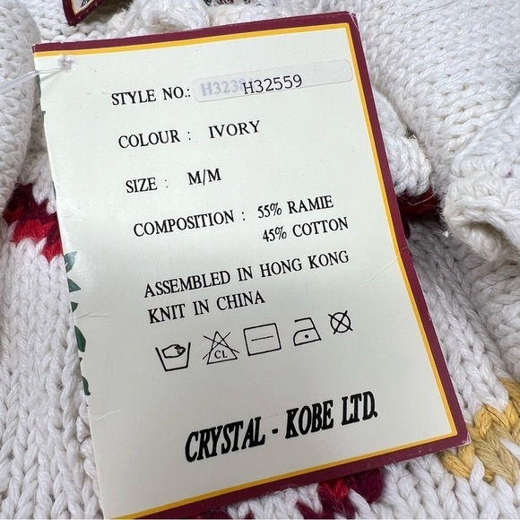 Crystal Kobe Retro Christmas Hand Knit Sweater Size M NWT Poinsettia Chunky - Picture 9 of 14